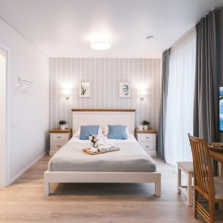 J14A I Rooms & Apartments Automated Self Check-In VNO Eksteriør billede
