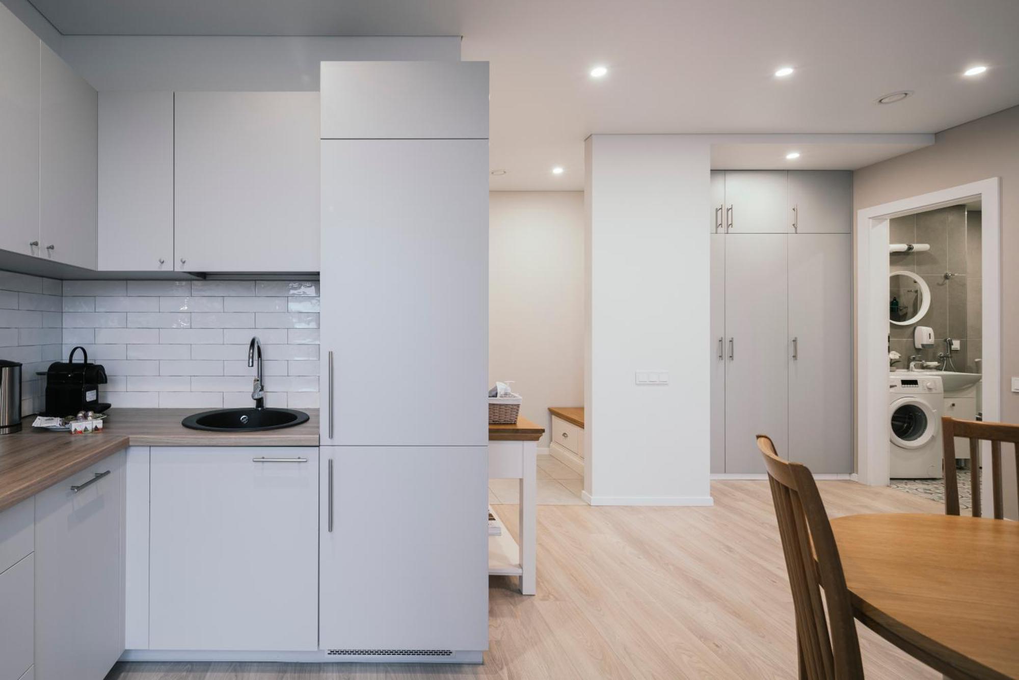 J14A I Rooms & Apartments Automated Self Check-In VNO Eksteriør billede